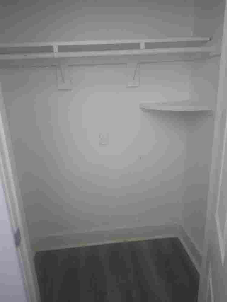 Room for rent available August 1st