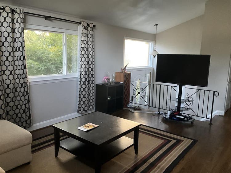 Short-Term Furnished Room