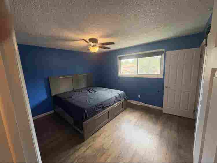 Private Room with en-suite bathroom