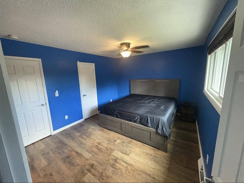 Private Room with en-suite bathroom