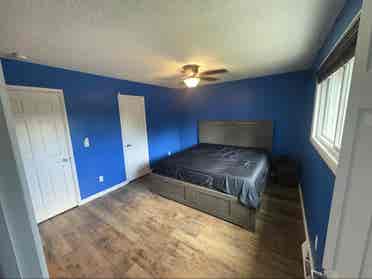 Private Room with en-suite bathroom