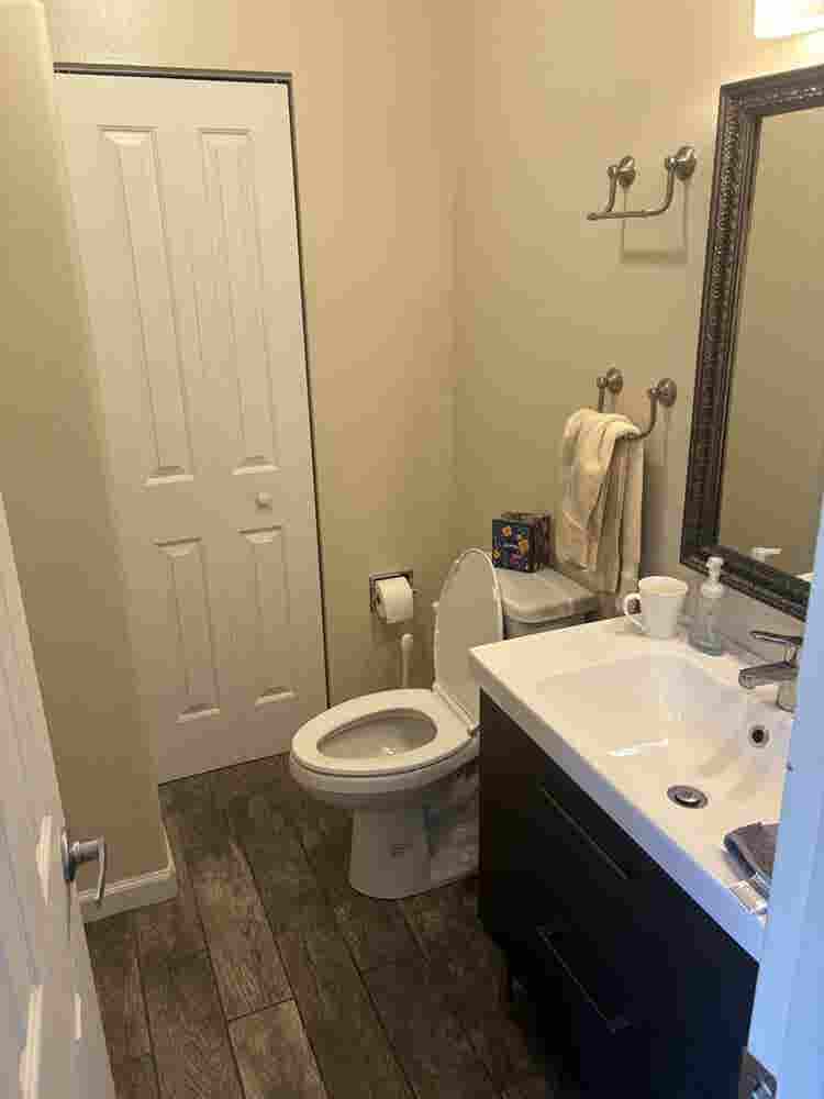 Private Room with en-suite bathroom