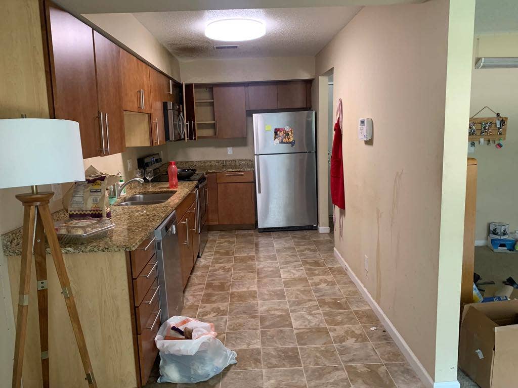 Female roommate-