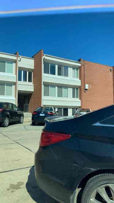Female roommate-
