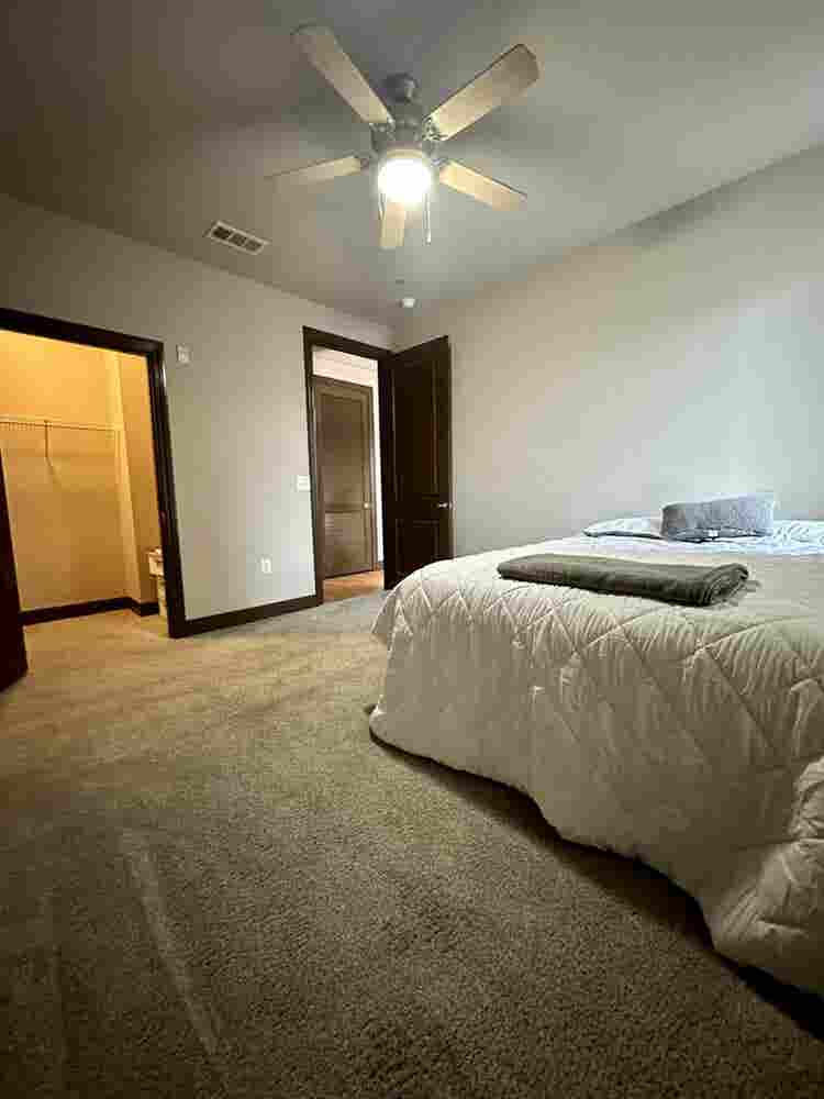 Private bed+bath in luxury building