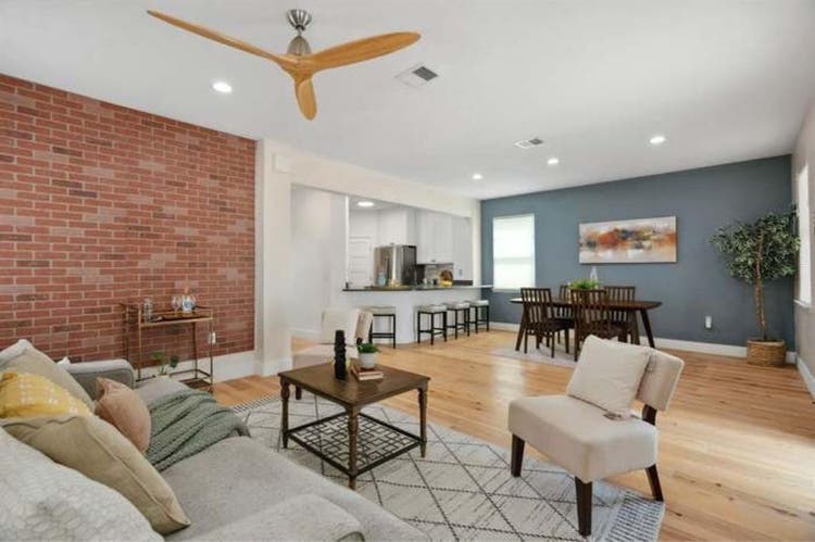 Room in house for rent