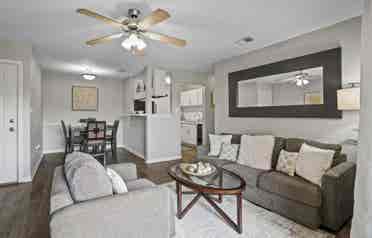 APARTMENT NEED RENTER ASAP