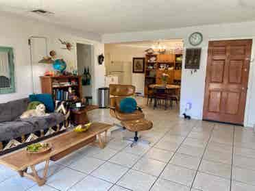 **2 Rooms for Rent in Gated Home!