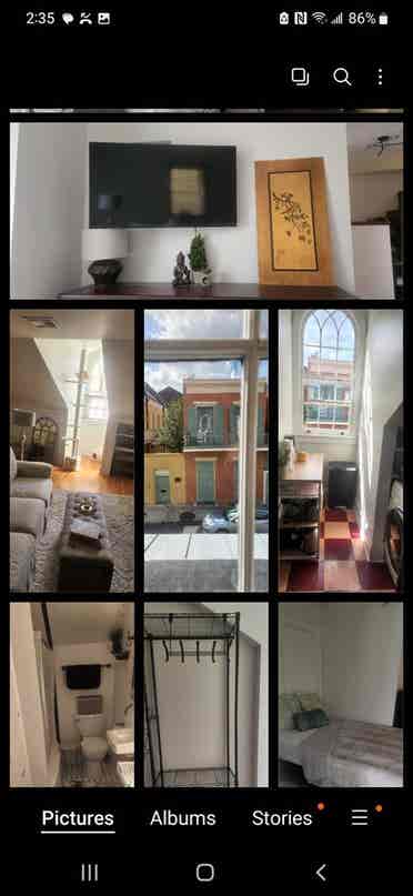 French Quarter Roommate Courtyard