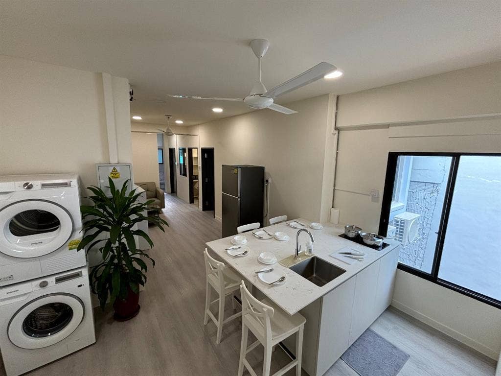 Newly Furbished Twin Room(SMU,NAFA)