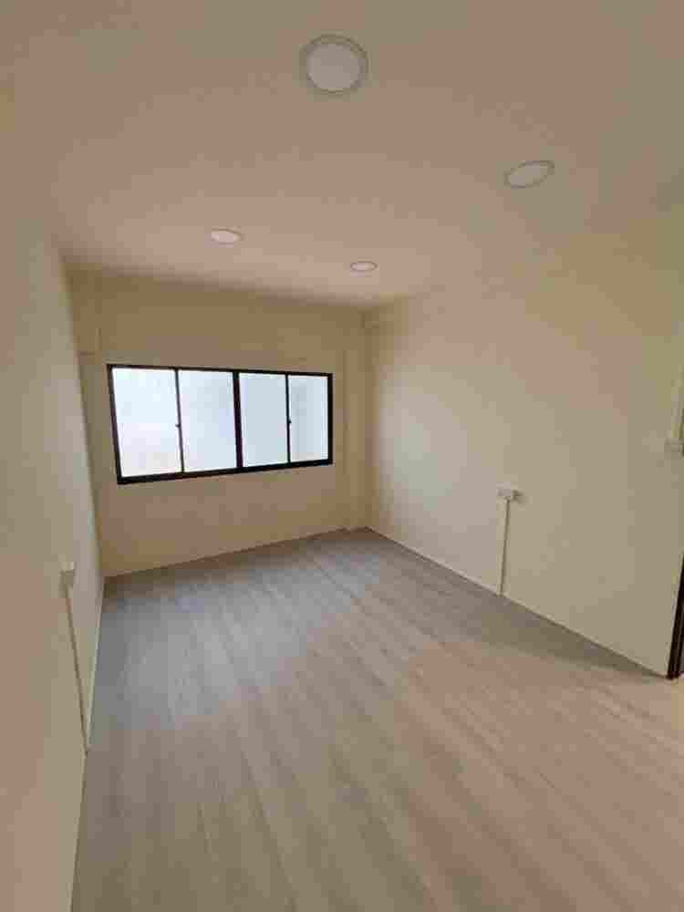 Newly Furbished Twin Room(SMU,NAFA)