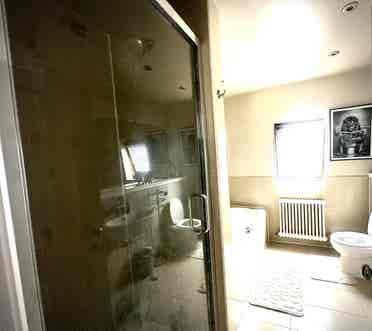 Large double Room for rent