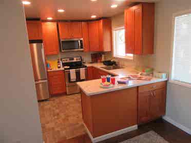 want roommate to share my house.