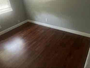 Room for rent $