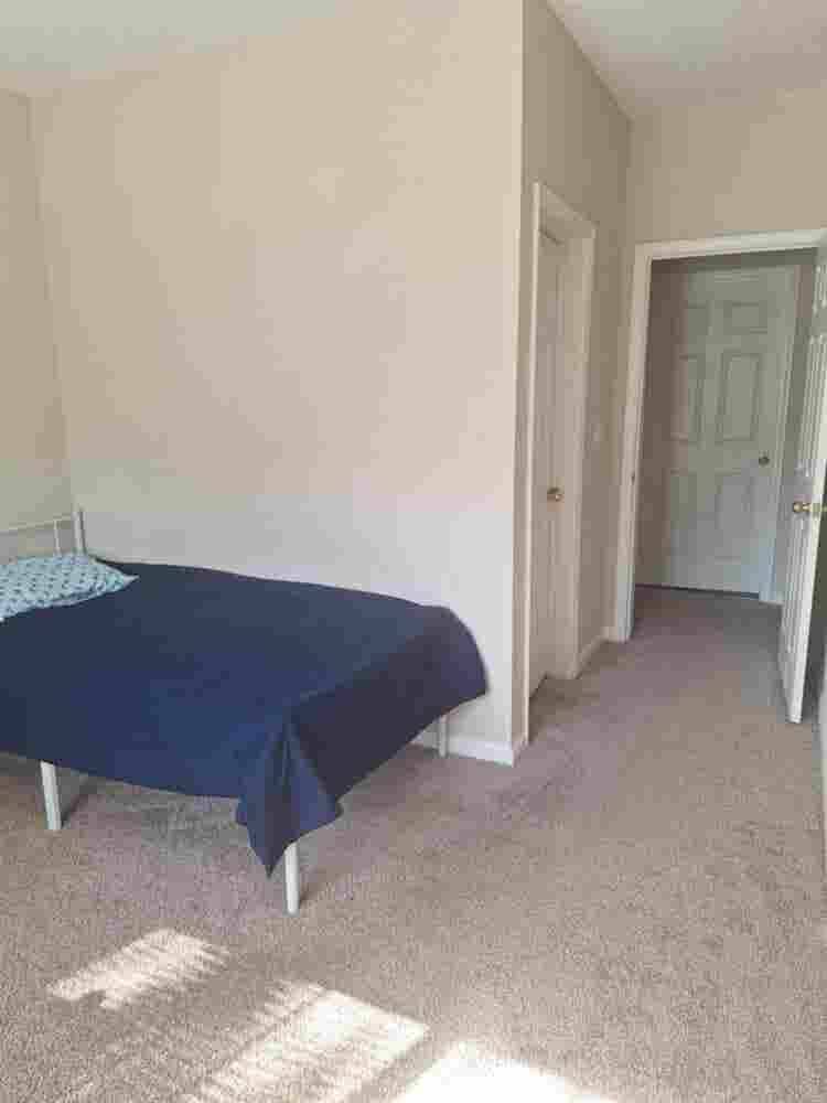 2 bed/bath apartment sublease