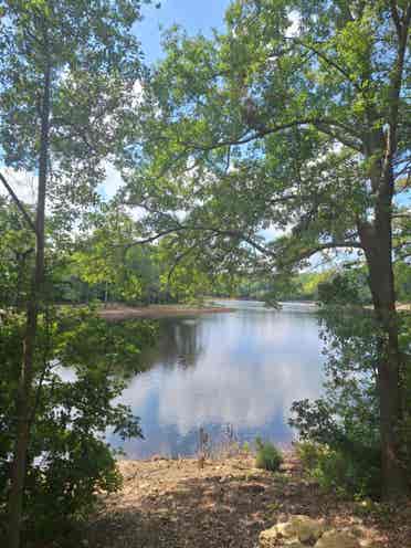 2 bed/bath apartment sublease
