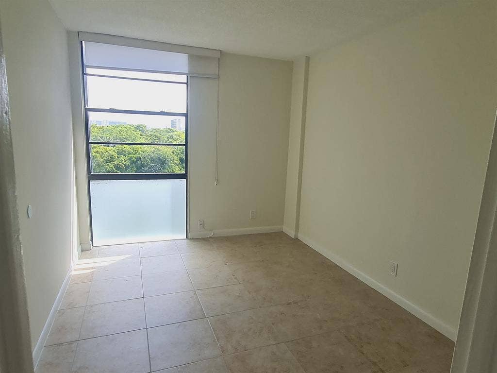 Cozyroom near Aventu Mall, PrivatWC