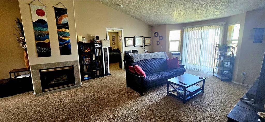 Seeking Roommate in East Bend House