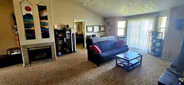 Seeking Roommate in East Bend House