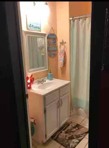 Beach room inHouse   Downtown Chatt