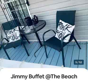 Beach room inHouse   Downtown Chatt