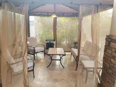 Casita w/ Full Bath in Luxury Home