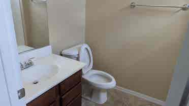 Casita w/ Full Bath in Luxury Home