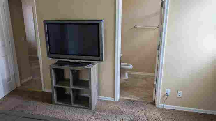 Casita w/ Full Bath in Luxury Home