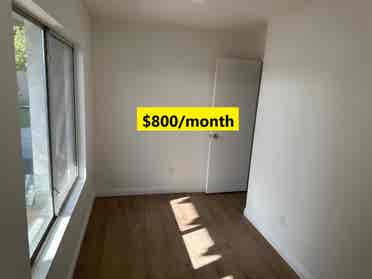 Room for Rent in Riverside