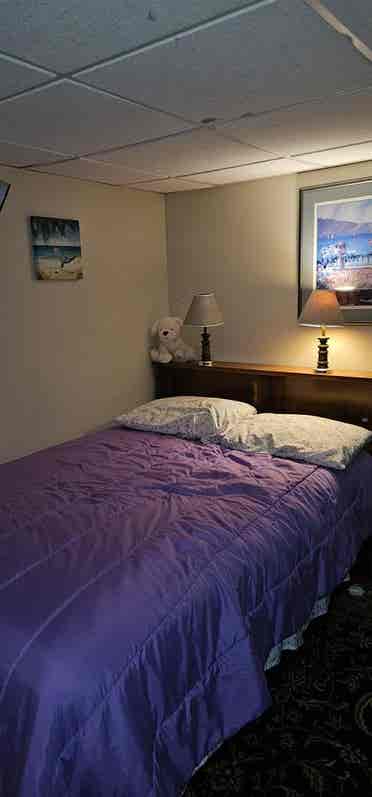 Nice room in basement.