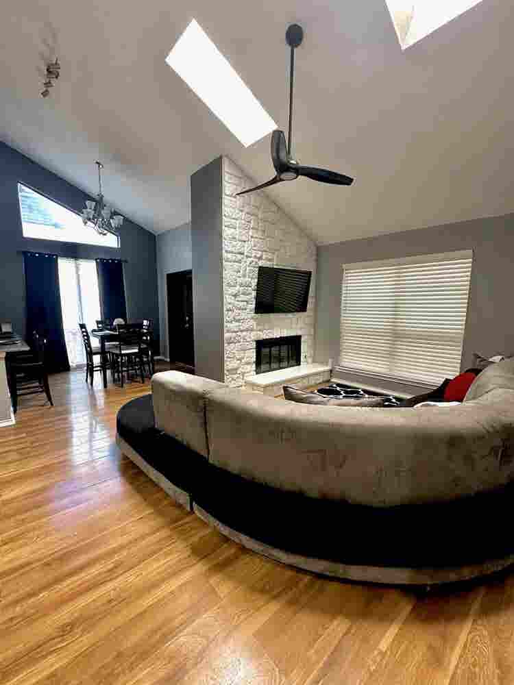 Private Bed & Bath | Utilities Incl