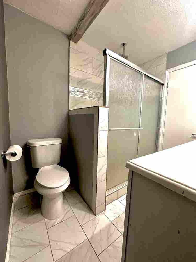 Private Bed & Bath | Utilities Incl