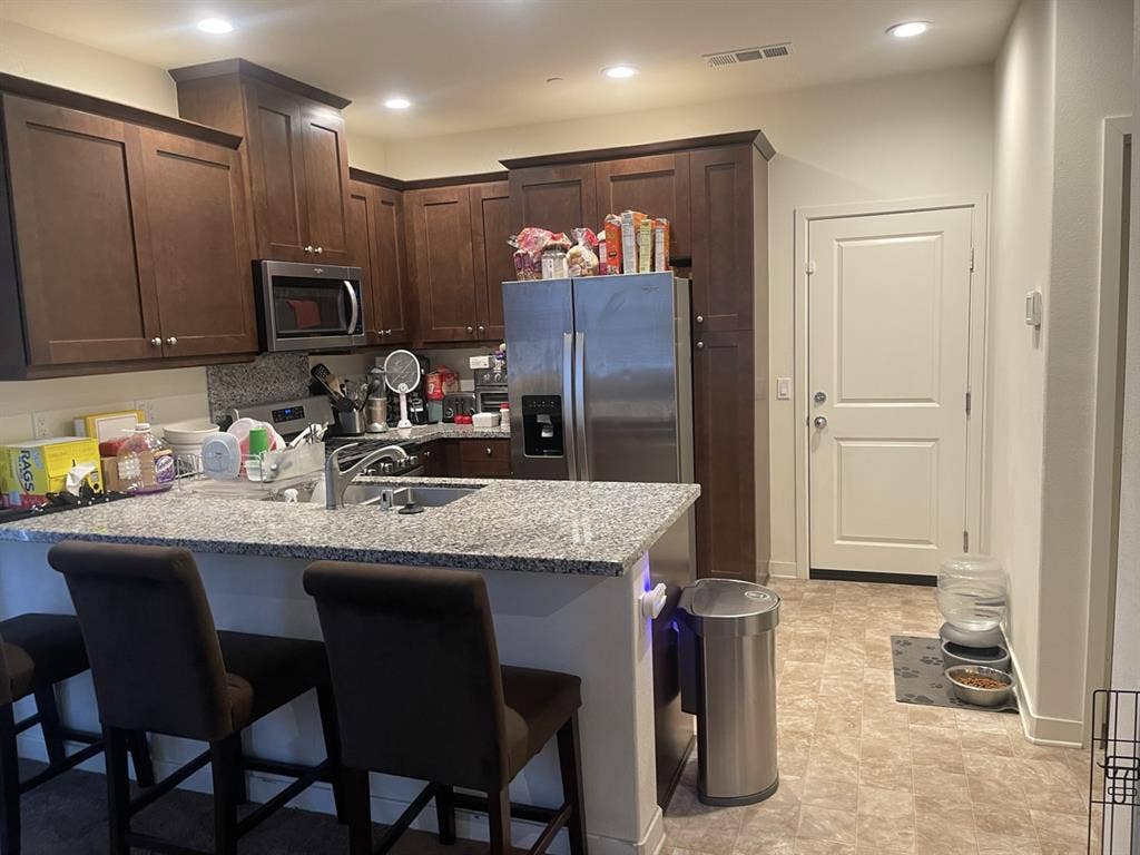 Furnished or unfurnished room