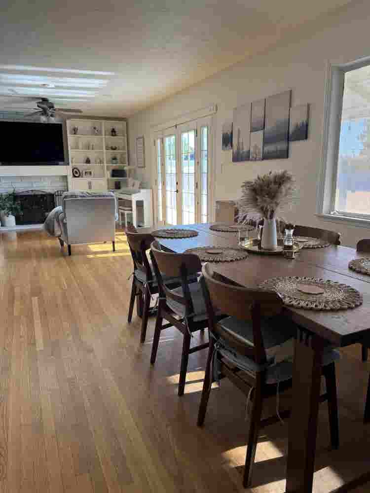 Rooms in Covina, CA
