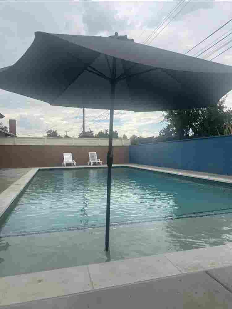 Rooms in Covina, CA