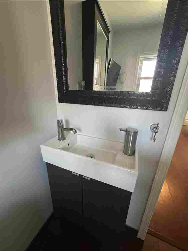 Rooms in Covina, CA
