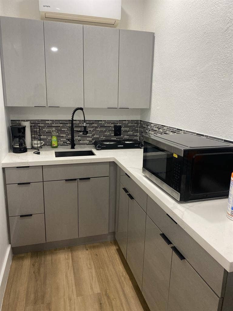 Guest house studio in Miami