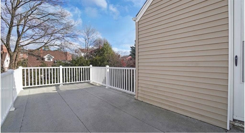 Master Bedroom Rent