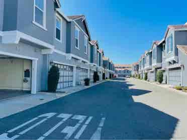 bath in Rocklin for rent