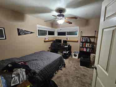 Single Room in the McLane Area