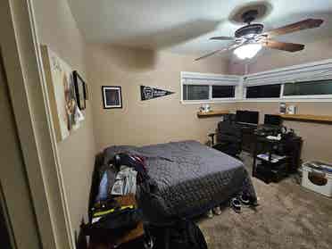 Single Room in the McLane Area