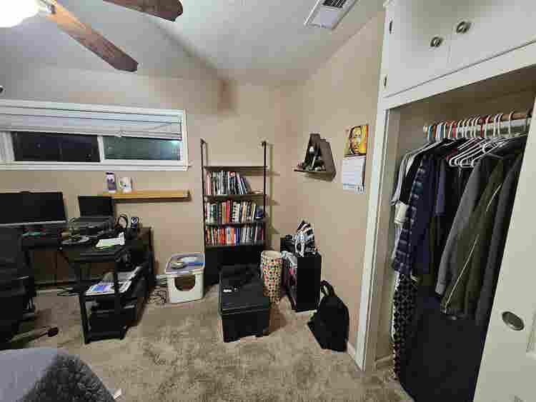 Single Room in the McLane Area
