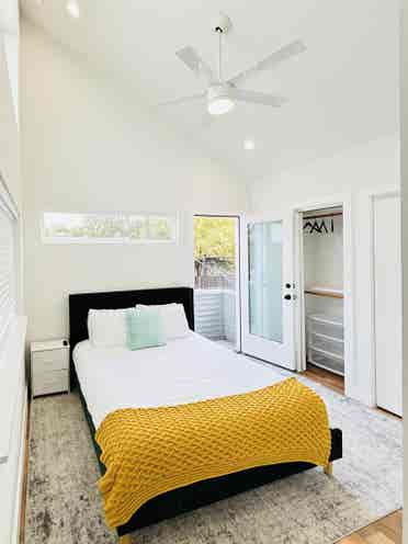 Mueller / MLK room for rent