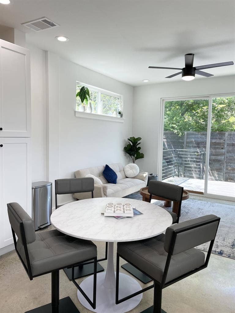 Mueller / MLK room for rent