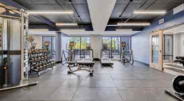 All Utilities Included- Luxury IBIB