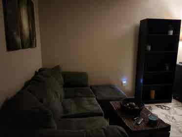 Nice large room at Kirby and Quince