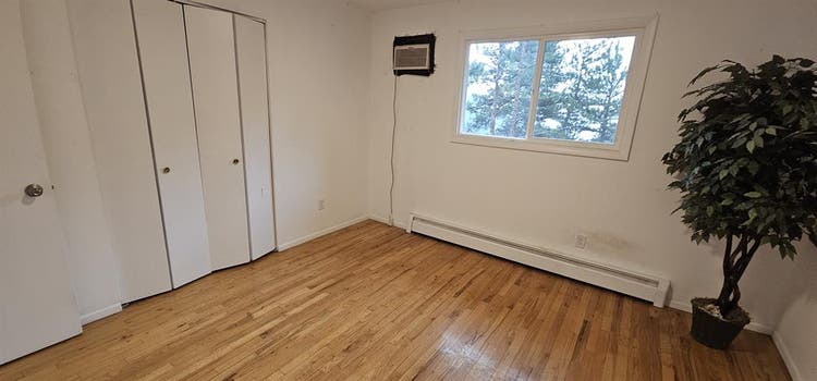 PRIVATE BEDROOM, OFFICE, BATH SUITE