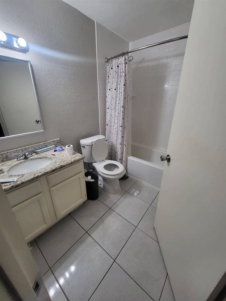 Room for rent in Fort Worth