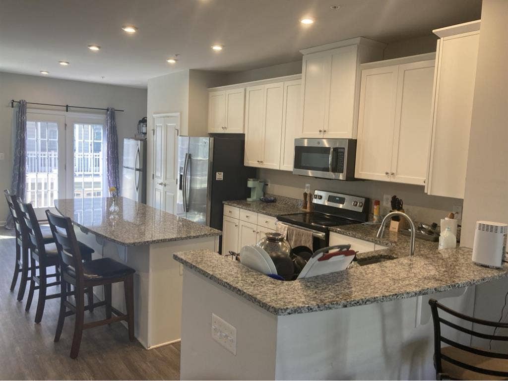Private Suite with Garage Parking