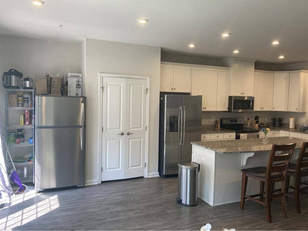 Private Suite with Garage Parking